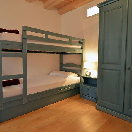 Apartment Blue Ii Banjole